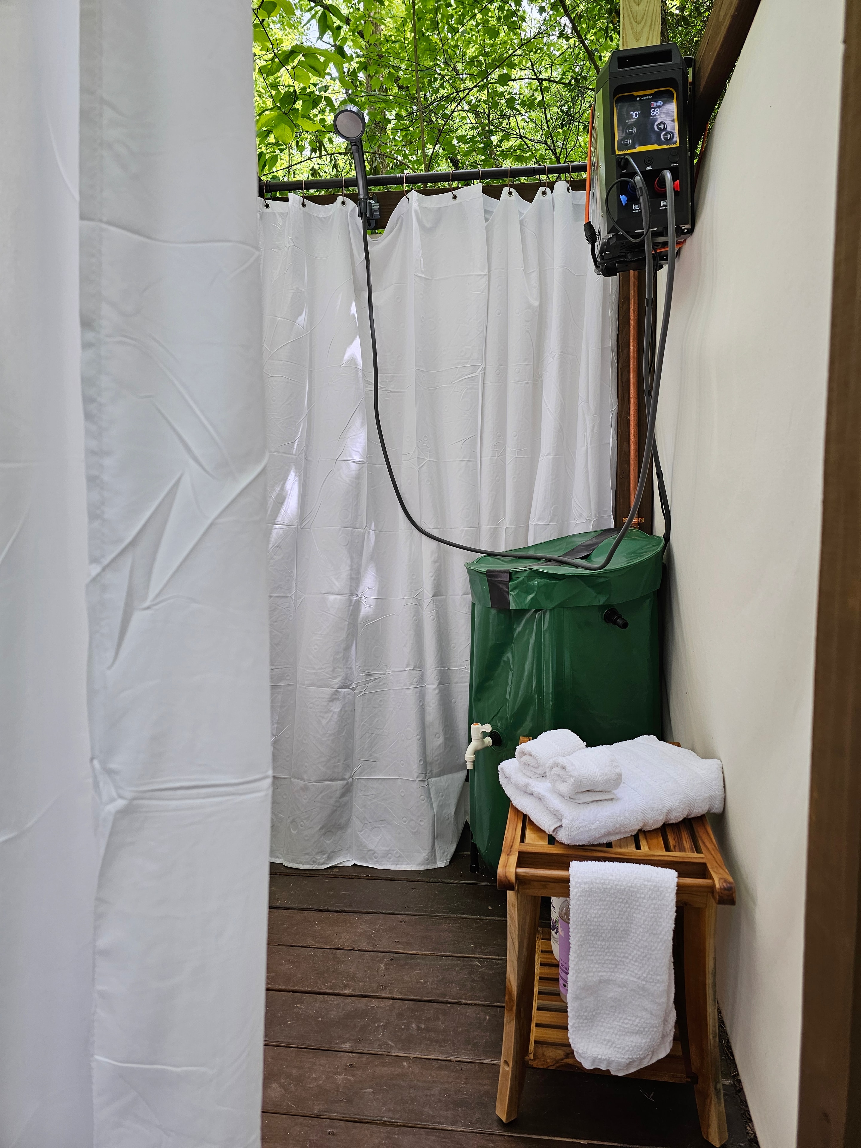 Whisper Hollar outdoor shower doorway
